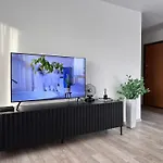아파트 Elegant Center Escape I Free Parking I Wi-fi & Ac 클라이페다