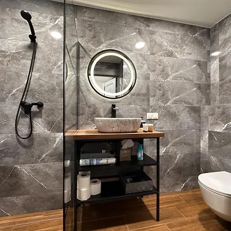 Elegant Center Escape I Free Parking I Wi-fi & Ac *