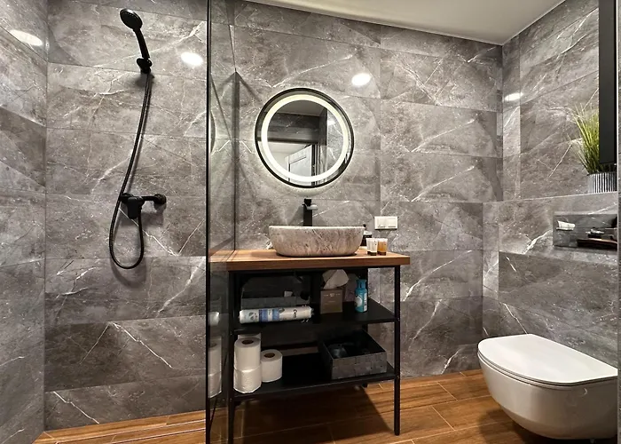 Elegant Center Escape I Free Parking I Wi-fi & Ac *